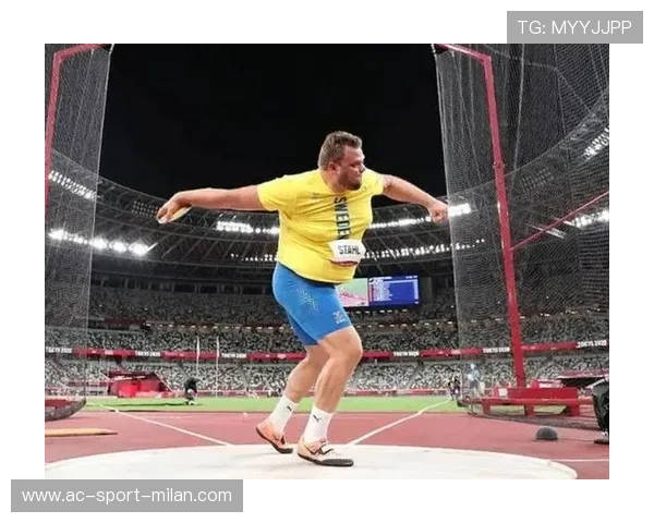 铁饼选手强化身体旋转控制力