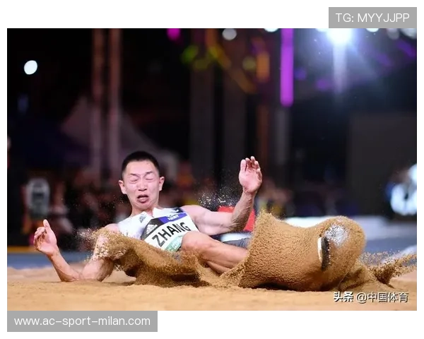 跳远选手起跳高度惊人:突破极限,挑战天空 跳远选手起跳高度惊人:突破极限,挑战天空