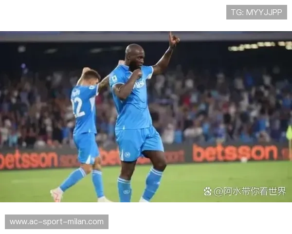 卢卡库力量型突破：在防线缝隙中制造漏洞并传射建功