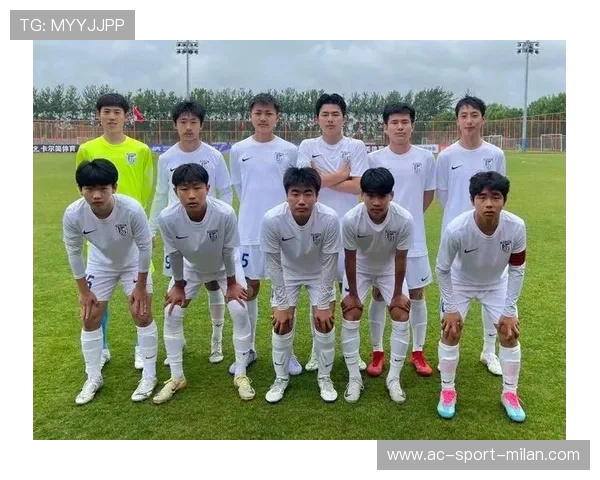 大连英博前场层次感爆棚,组织行云流水 大连英博前场层次感爆棚,组织行云流水