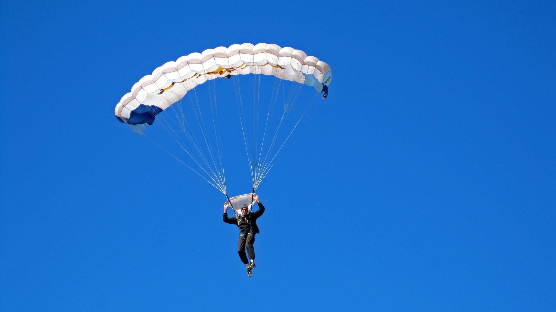 仰泳双线作战 德国稳步前行，双旭教仰泳第四课