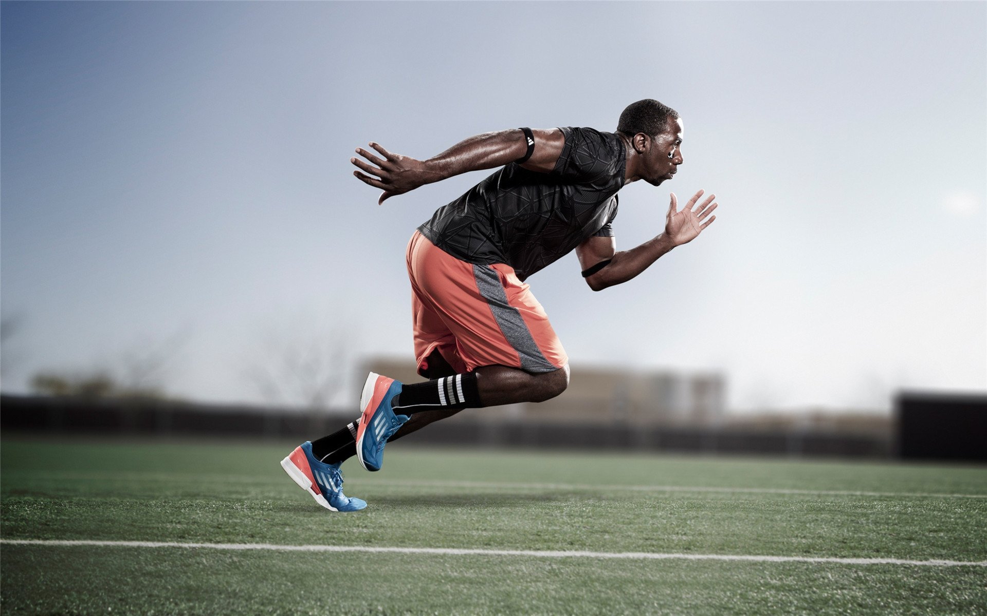 国足阵地战与快攻效率比较，足球阵地战的战术有哪些