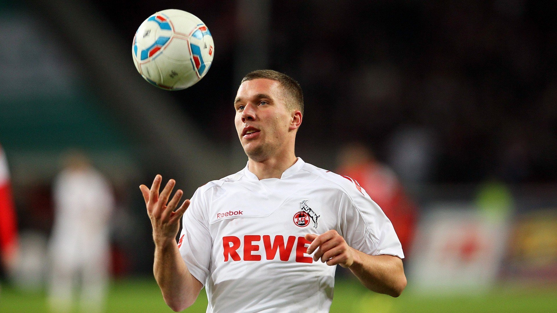 带你走进：世界各地不同足球赛场的文化故事，足球比赛文化